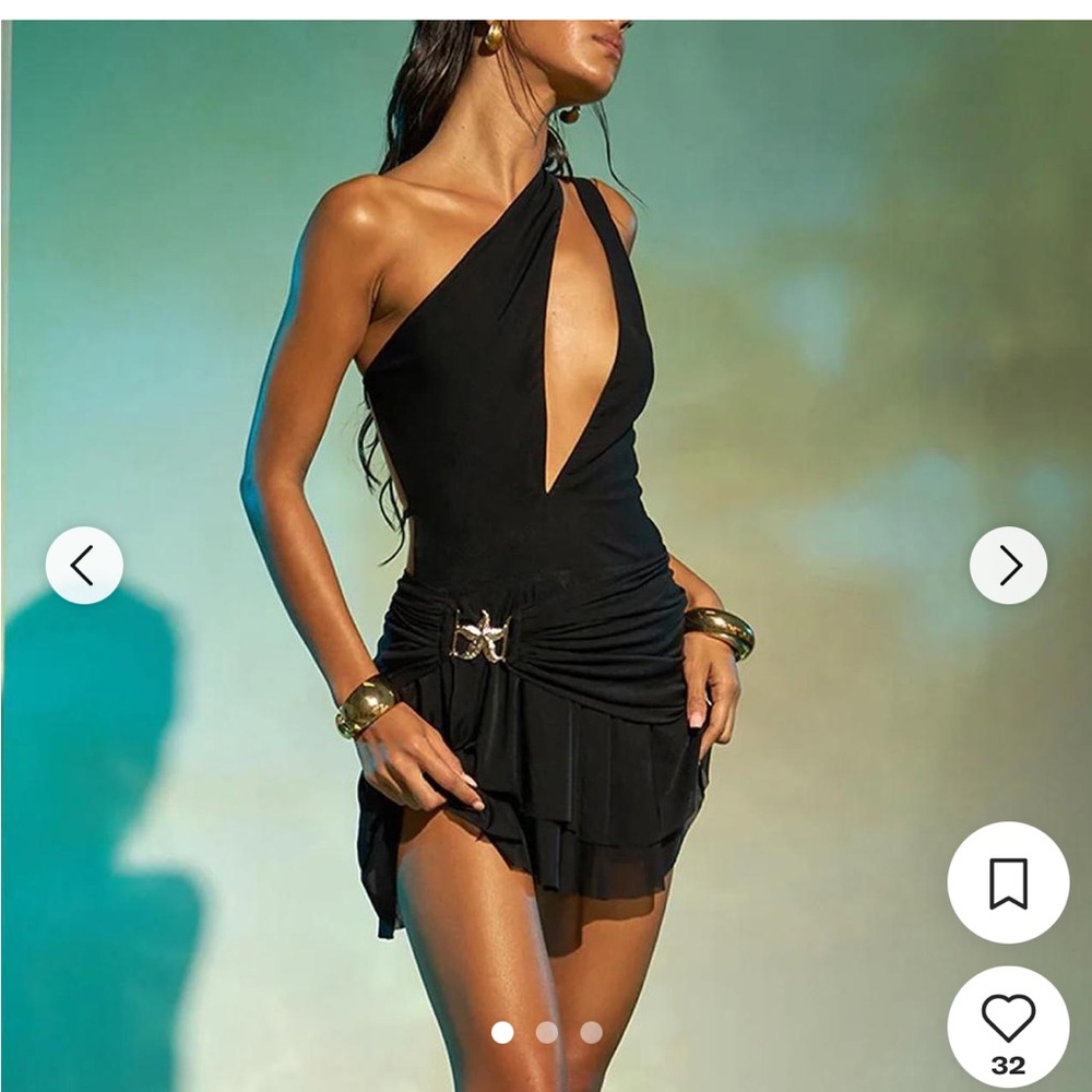 Chic Black One Shoulder Dress